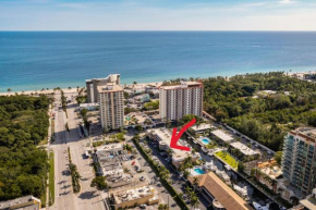 Woods Properties - a block to the beach!